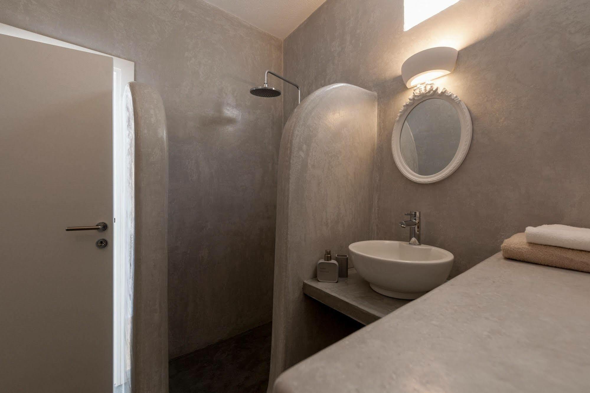 Katharos Pool Villas Oia  Ngoại thất bức ảnh
